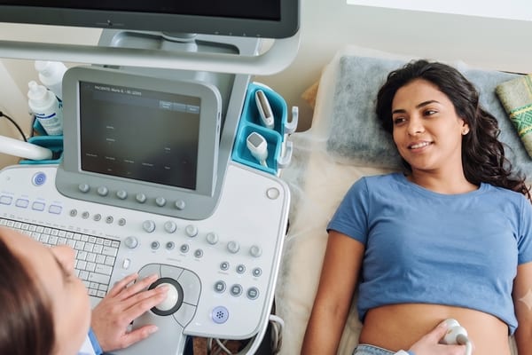 Ultrassonografia obstétrica e transvaginal para gestantes na Ressonar, João Pessoa